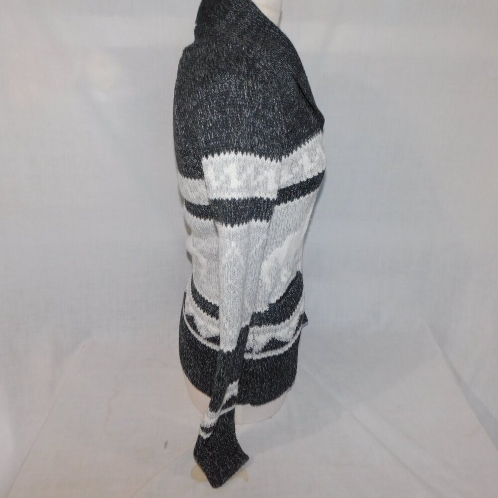 Bluenotes Gray White Wild Horse Stallion Button Front Cardigan Sweater Womens S - Picture 8 of 8